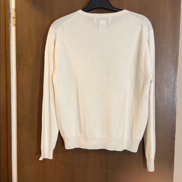 Jones Wear Winter White 100% Cashmere Sweater Size L - Picture 2 of 3